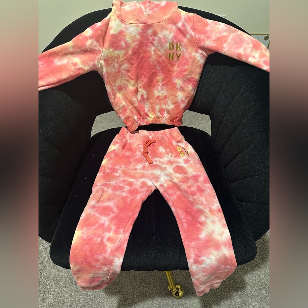 DNKY two price for girl toddlers